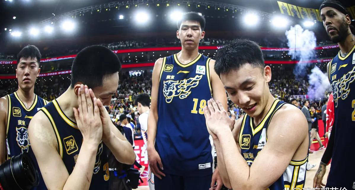 包含小将崭露头角,球队新生代候选球员崭露锋芒的词条 包含小将崭露头角,球队新生代候选球员崭露锋芒的词条