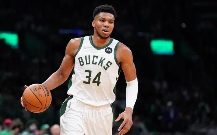 关于凯尔特人防守端表现出色,击败对手实现逆转的信息 关于凯尔特人防守端表现出色,击败对手实现逆转的信息