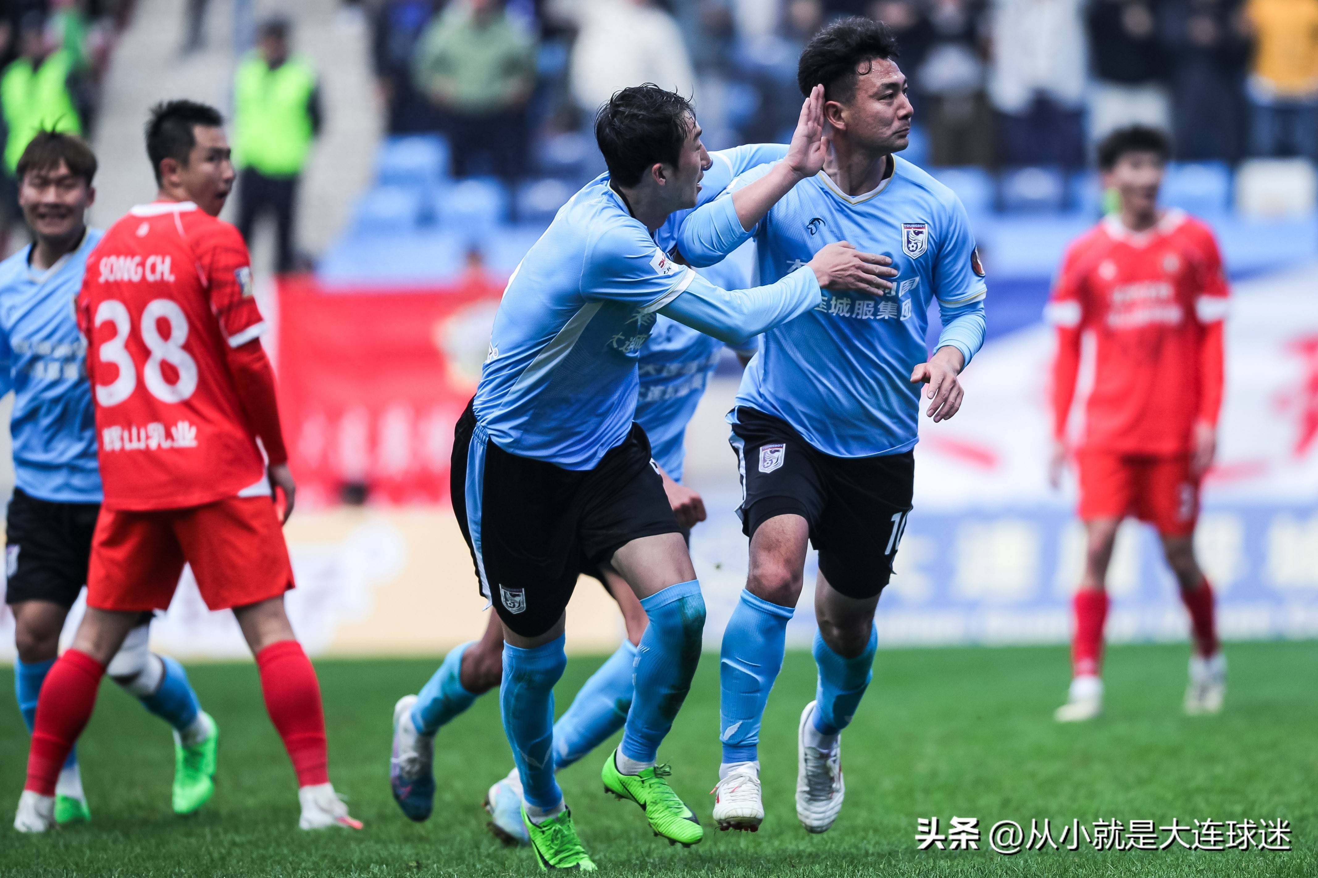 大连一方球员表现出色,球队连胜在望的简单介绍 大连一方球员表现出色,球队连胜在望的简单介绍