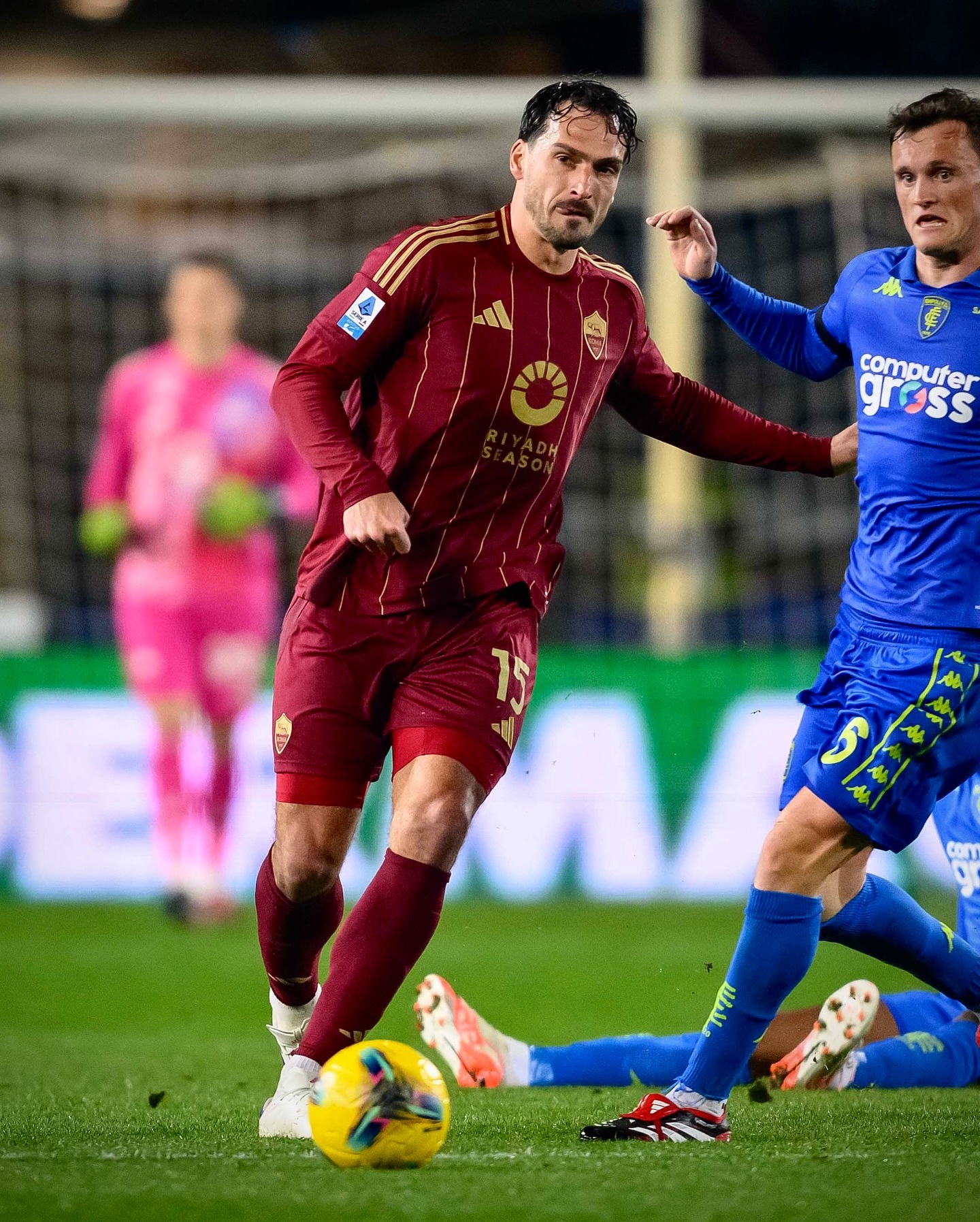 暴风雨袭击体育场！意甲球队勇夺胜利的简单介绍