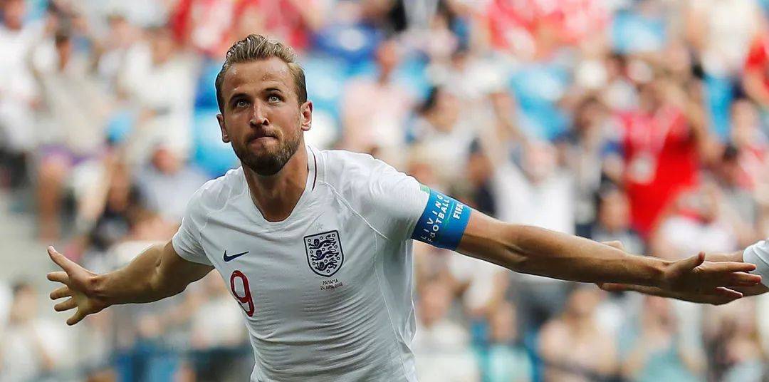 荷兰队奋力击败对手成功晋级 荷兰队奋力击败对手成功晋级