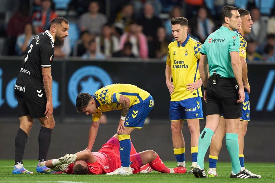 巴萨球员临危受命,拔刀相助 巴萨球员临危受命,拔刀相助