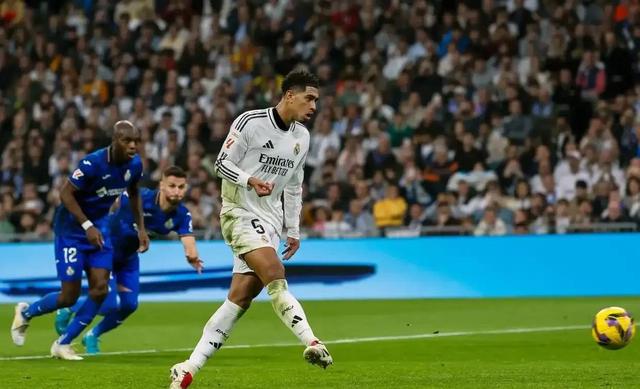 皇马主场力克赫塔菲，继续保持不败纪录的简单介绍