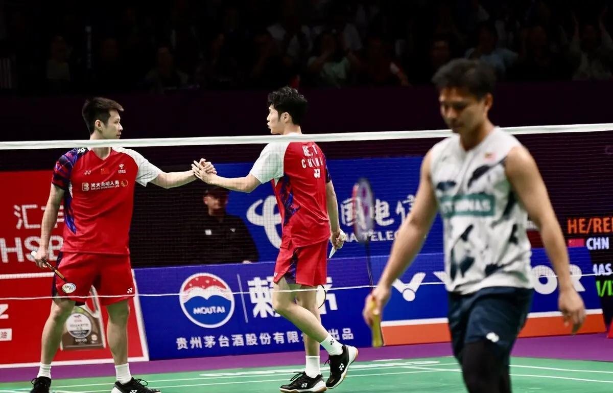 开云体育在线-韩国羽毛球双打组合横扫对手，取得胜利