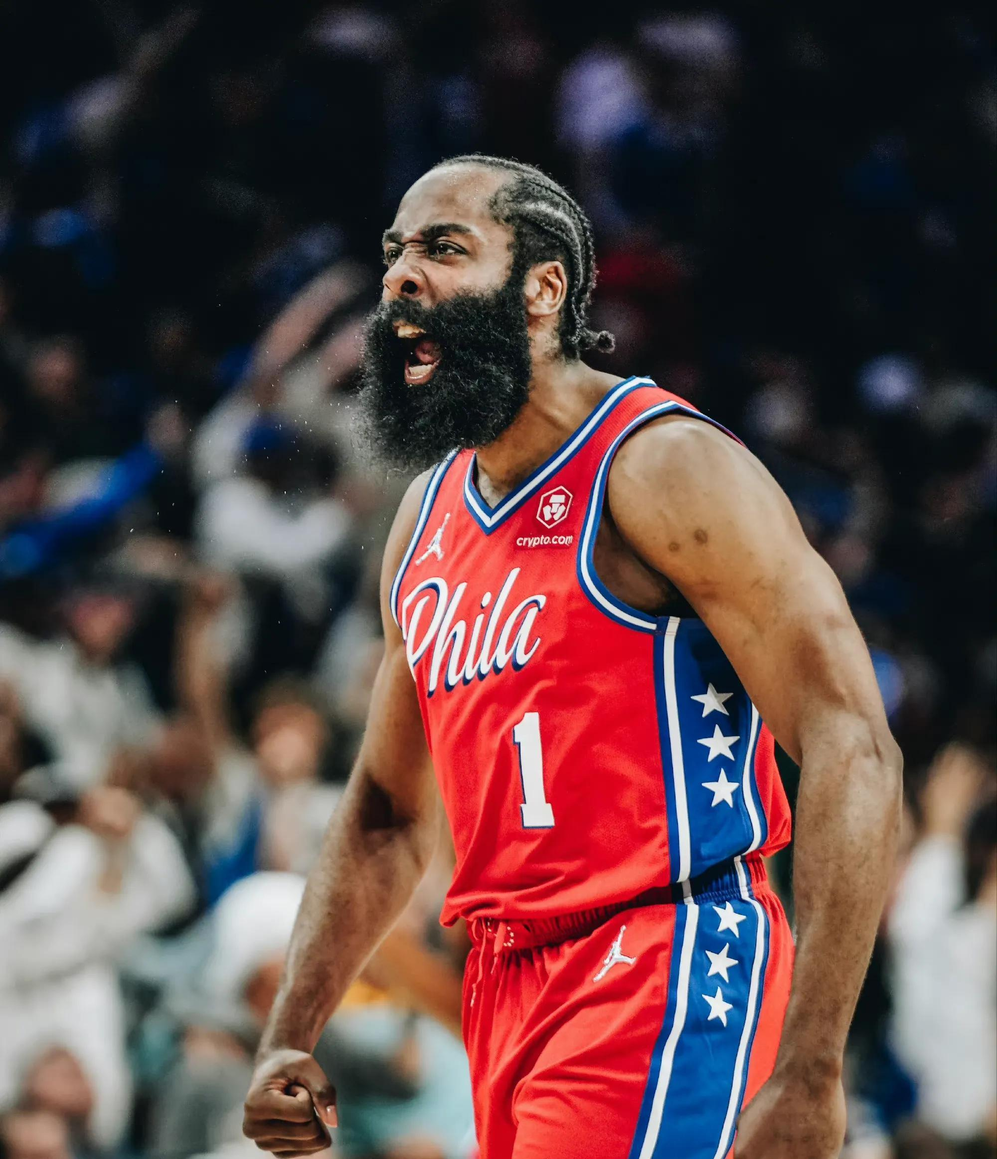 火箭队坚称不会交易哈登