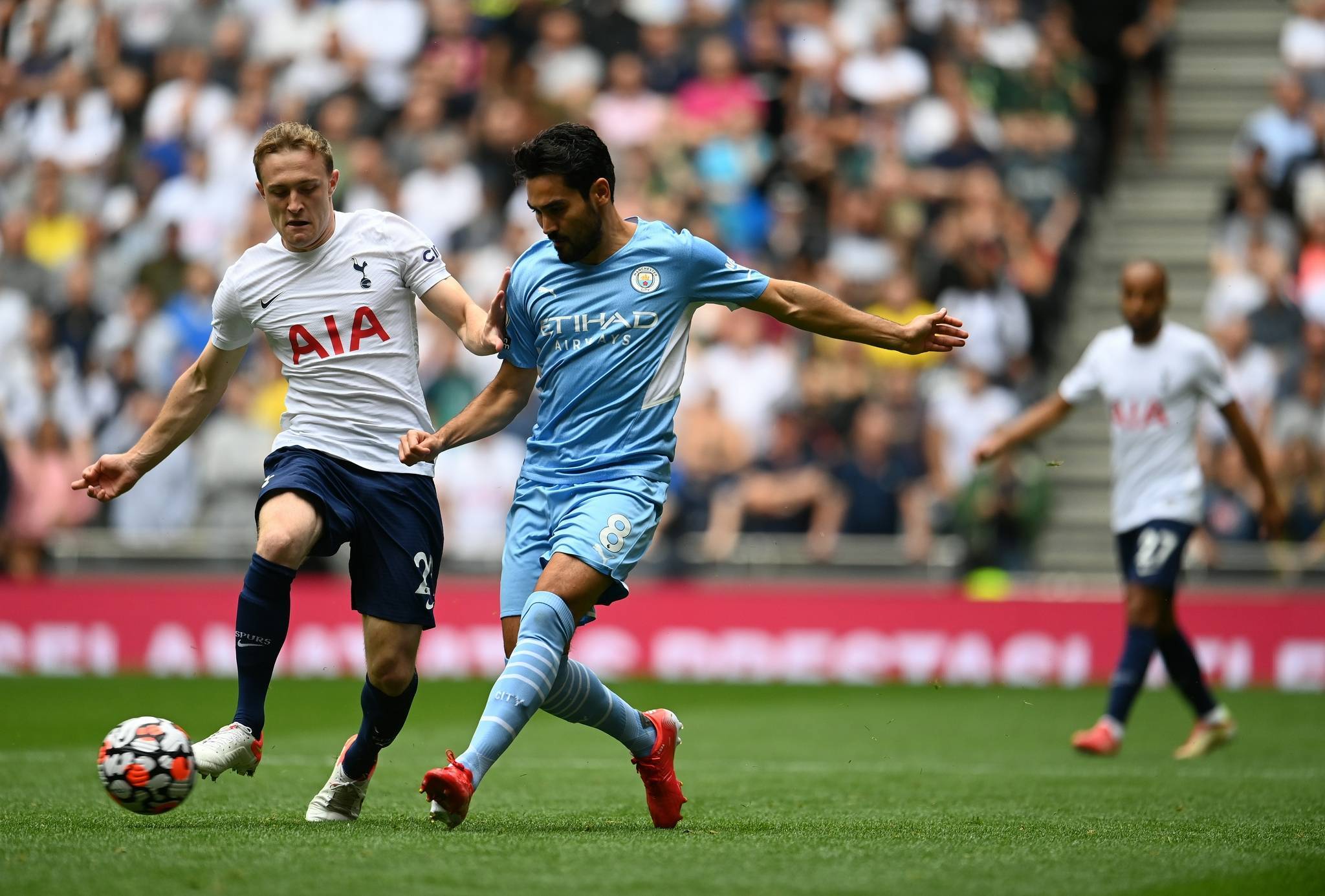 阿贾克斯战胜热刺，晋级希望渺茫的简单介绍