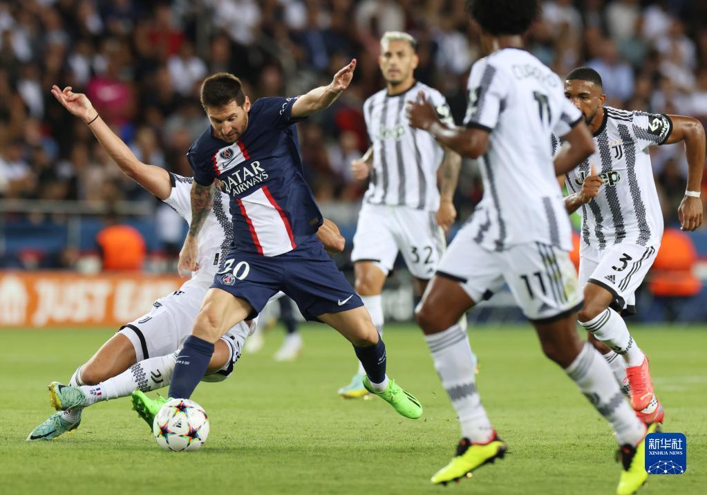 尤文图斯在欧冠比赛中面对新对手，备战进行