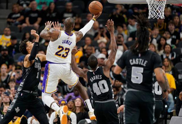 阿拉维斯赢球,豪取六连胜 阿拉维斯赢球,豪取六连胜