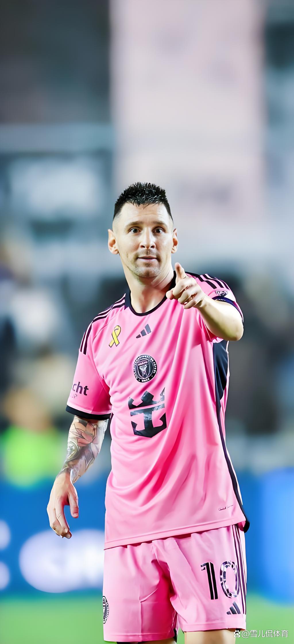 梅西领衔巴塞罗那青训球员在比赛中崭露头角 梅西领衔巴塞罗那青训球员在比赛中崭露头角