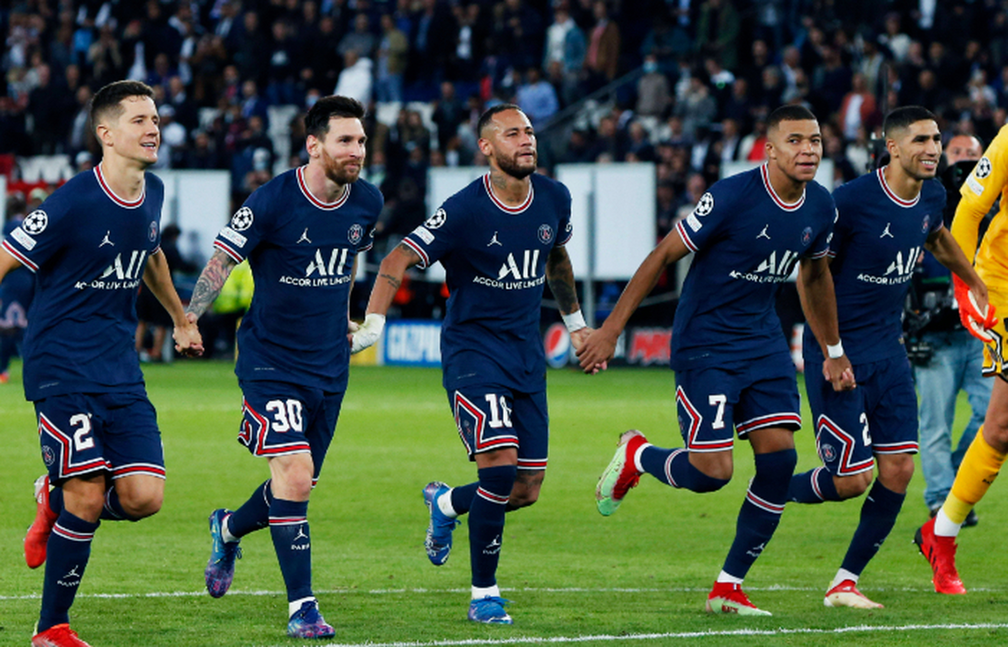 巴黎重返巅峰,内马尔携手姆巴佩梅开二度的简单介绍 巴黎重返巅峰,内马尔携手姆巴佩梅开二度的简单介绍