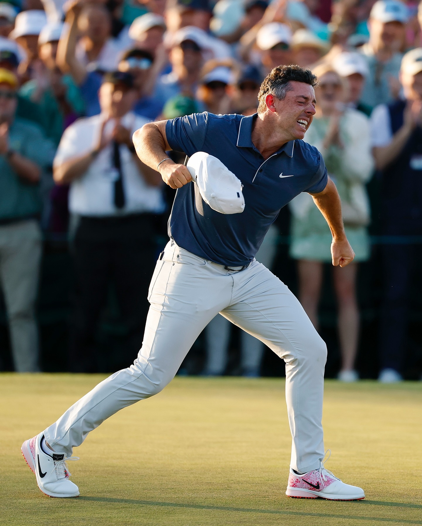 开云体育官网-美国选手在射击比赛中锋芒毕露，斩获冠军