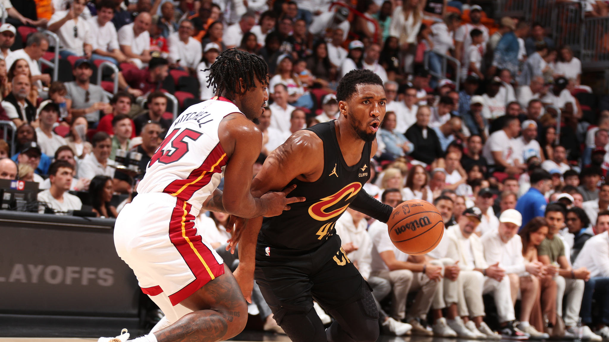 热火队客场不敌骑士,遗憾失去连胜的简单介绍 热火队客场不敌骑士,遗憾失去连胜的简单介绍