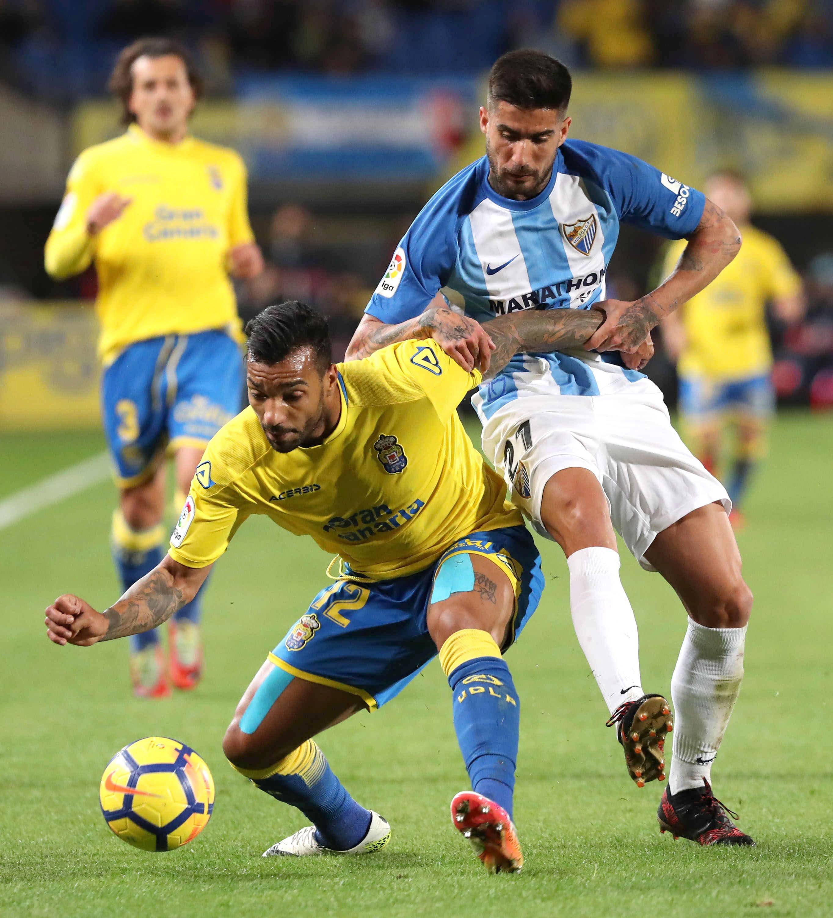 塞维利亚客场不敌，遗憾失利