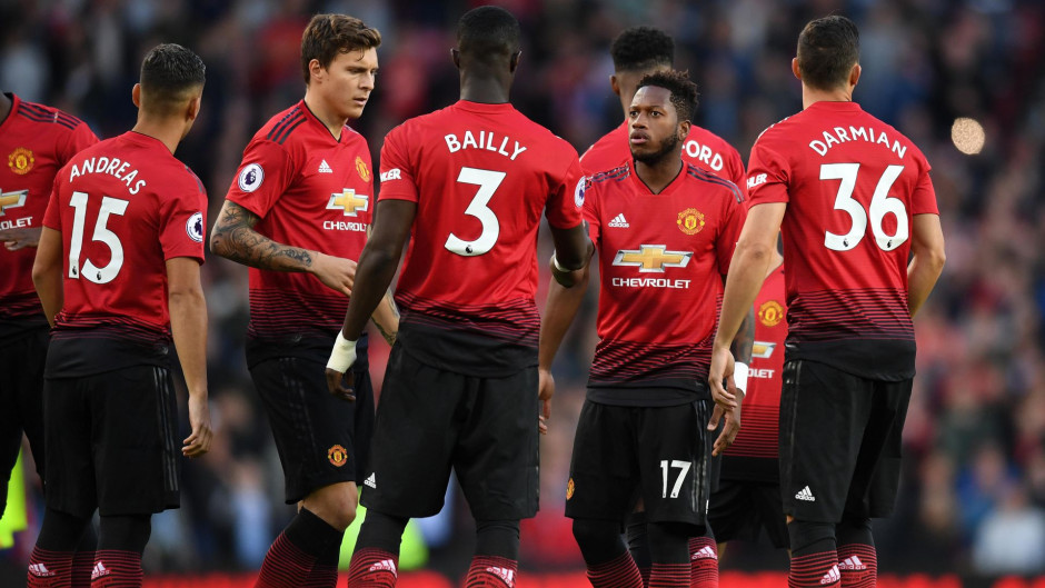 开云官网-关于狼队表现不佳，球迷急切寻找解决之道的信息