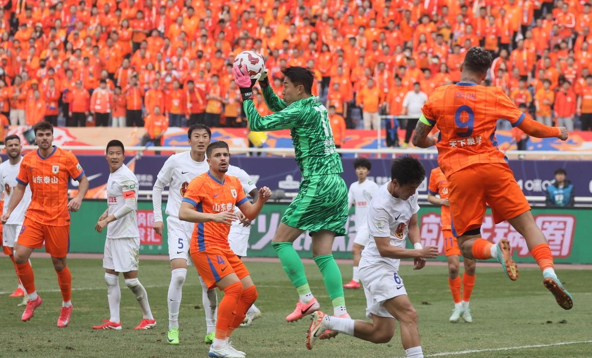 开云体育app-包含上场替补球员展现实力，球队获得胜利的词条