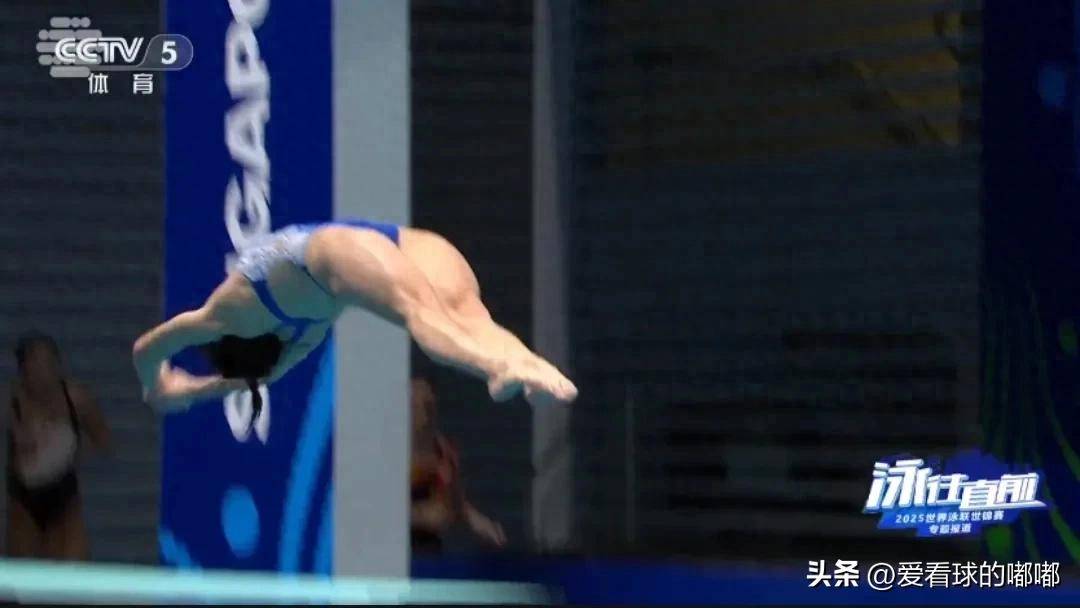 芬兰运动员在跳水比赛中获得亚军