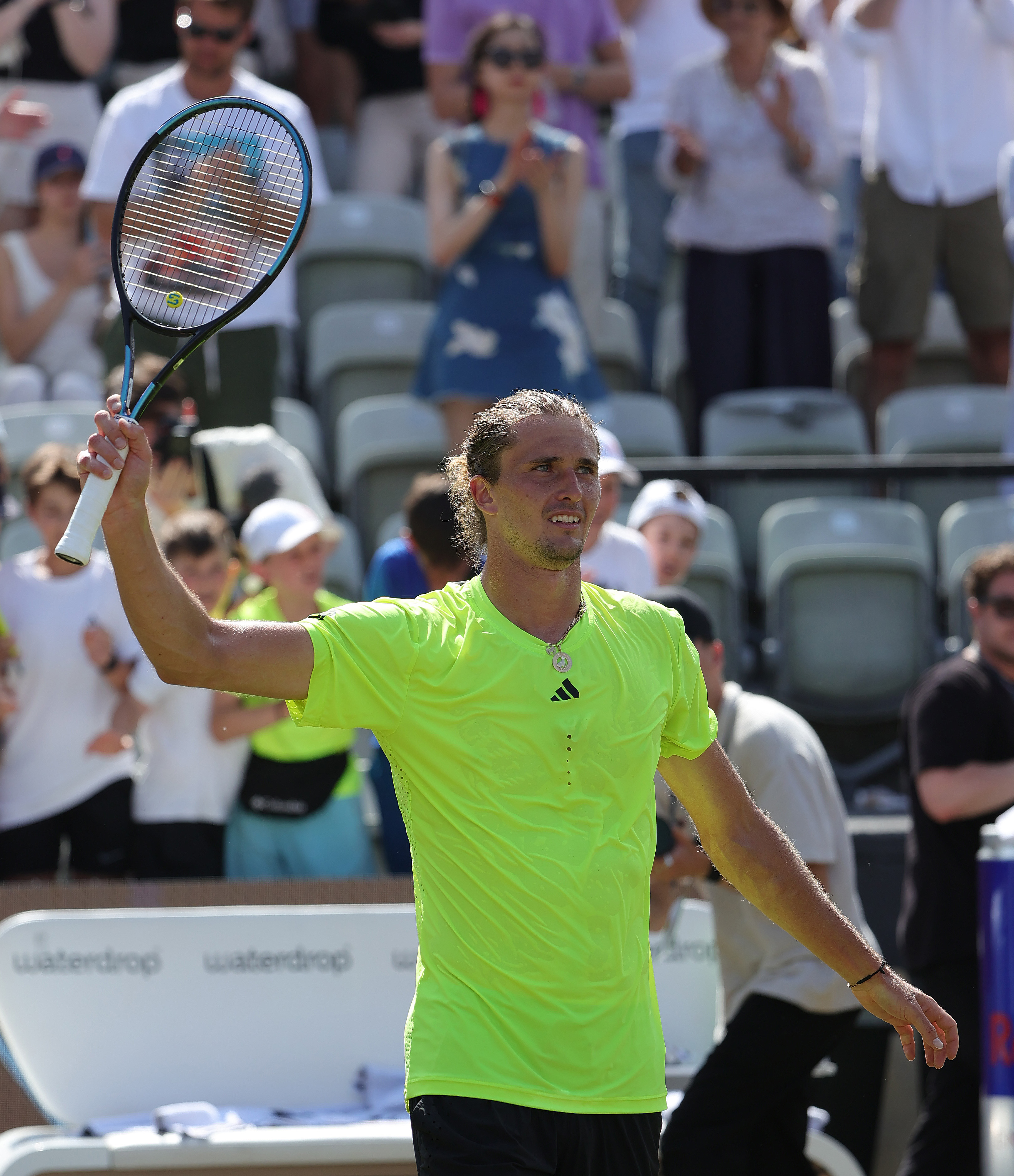 包含世界网球队险胜美国网球队,兹维列夫送出助攻的词条 包含世界网球队险胜美国网球队,兹维列夫送出助攻的词条