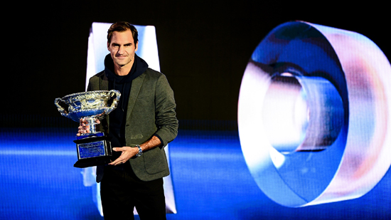 西班牙网球队鏖战意大利网球队,费德勒完成帽子戏法的简单介绍 西班牙网球队鏖战意大利网球队,费德勒完成帽子戏法的简单介绍