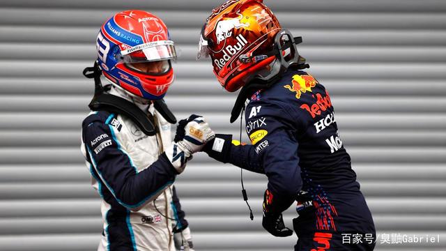 哈斯车队鏖战威廉姆斯，拉塞尔高光表现